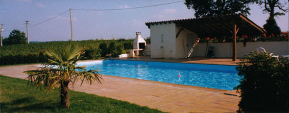 Maison et piscine ct Sud